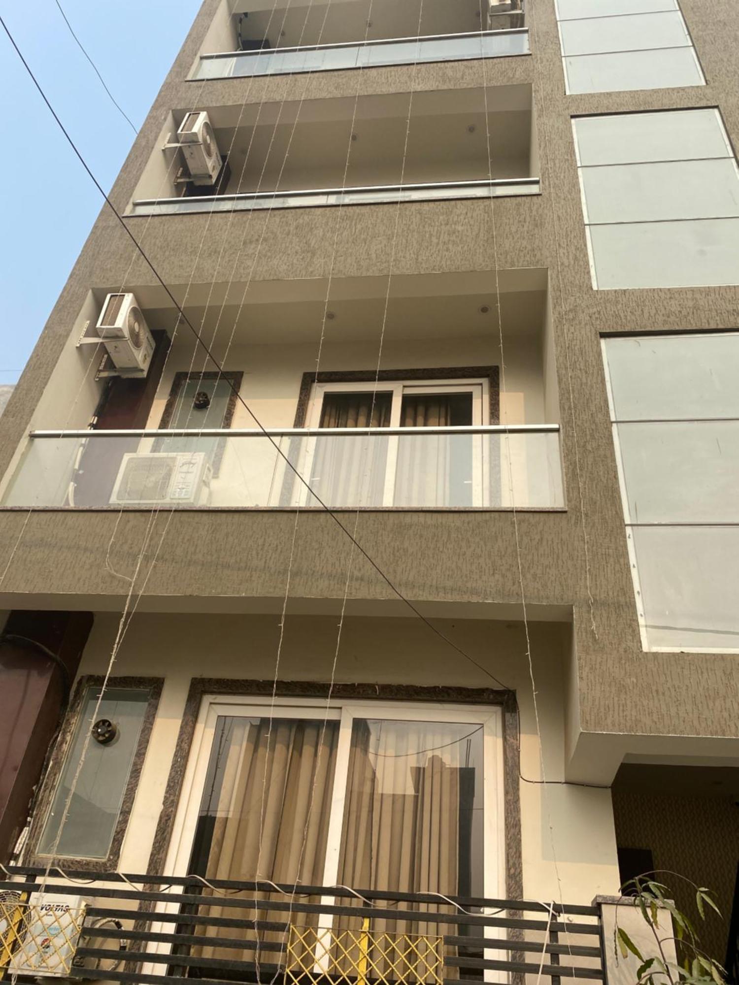 Royal Park Inn Greater Noida Exterior foto